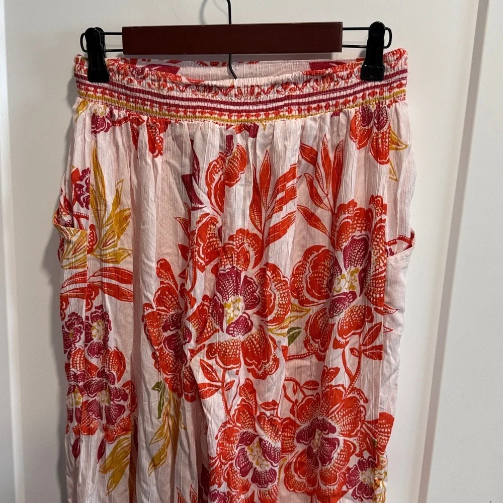 Floral Wide Leg Pants - New Size Medium